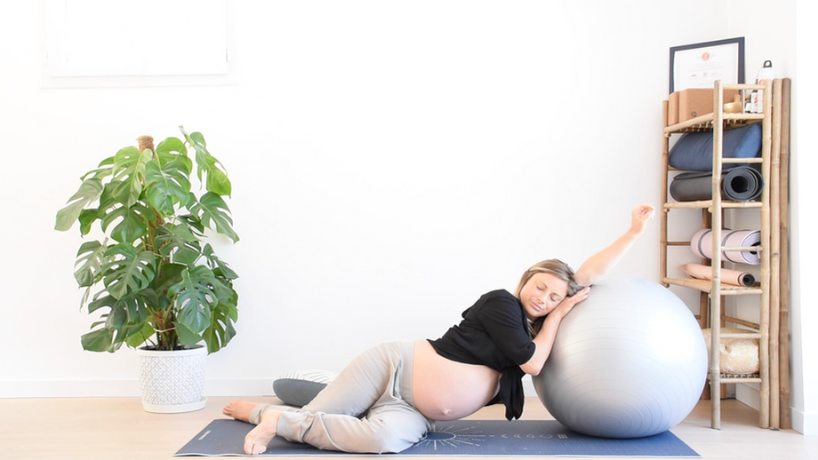 Prenatal English 3 - RELAX & BREATHE 3rd Trimester
